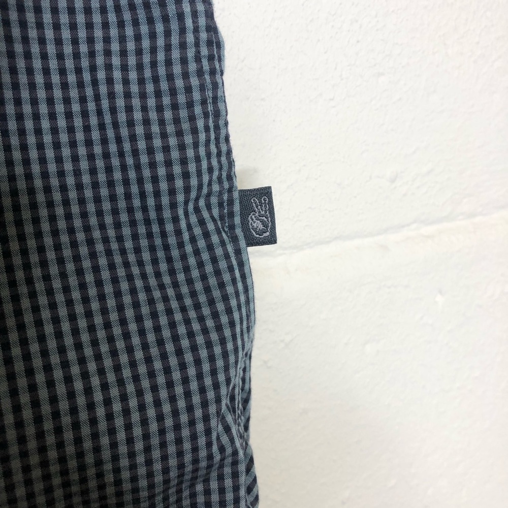 John Varvatos Men’s Shirt Black And Gray Plaid Button Down Roll Up Tab Sleeve - Picture 4 of 7
